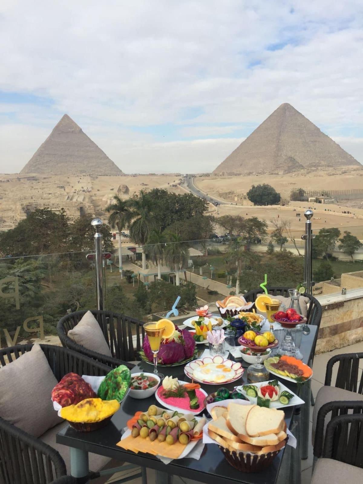 Steps In Pyramids View Ξενοδοχείο Kafret el-Gabal Εξωτερικό φωτογραφία
